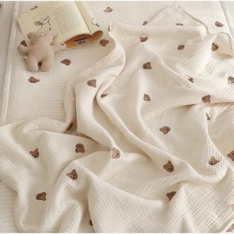 Chăn gạc vải xô 6 lớp Chezbebe thêu hình gấu cho bé sử dụng 4 mùa chính hãng Hàn Quốc